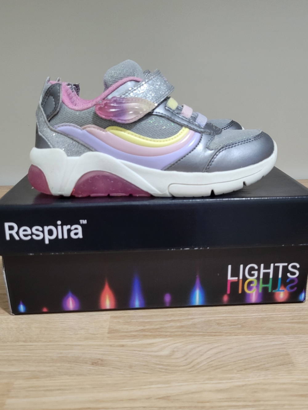Geox Respira Light Up Unicorn Sneakers Size 12